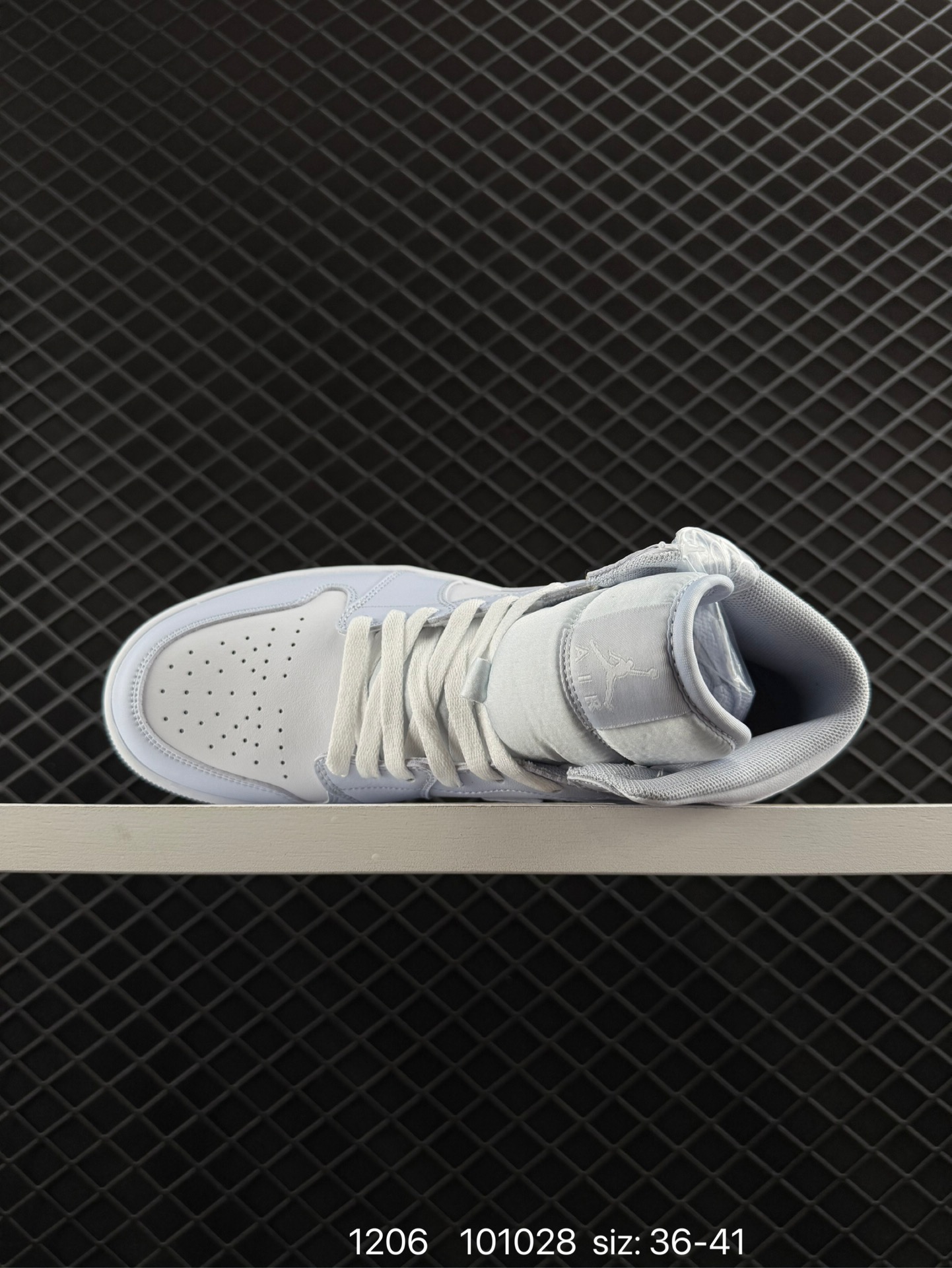 Nike Air Jordan 1 Mid “Milan”Light Bone